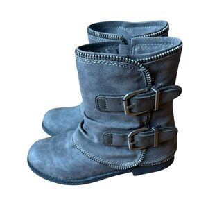 Motorcycle boots, vegan suede, buckles and zipper detailing, gray, size 6
